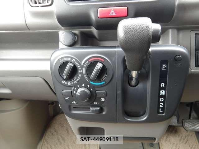 Nissan CLIPPER 2020-03 6015254-16