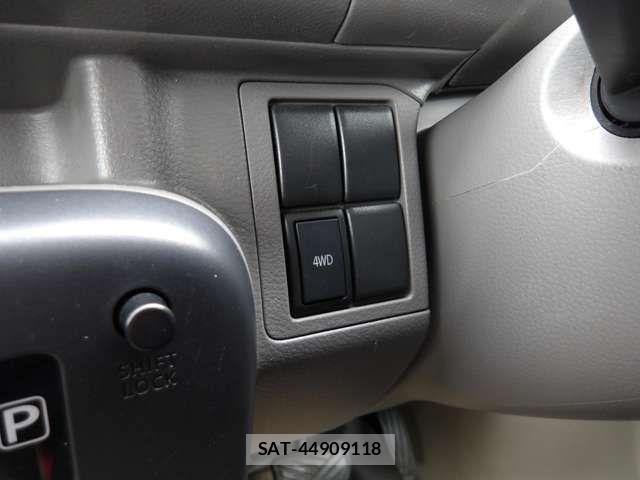 Nissan CLIPPER 2020-03 6015254-17