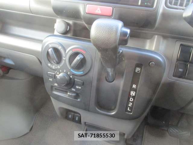 Nissan CLIPPER 2022-10 6613926-8