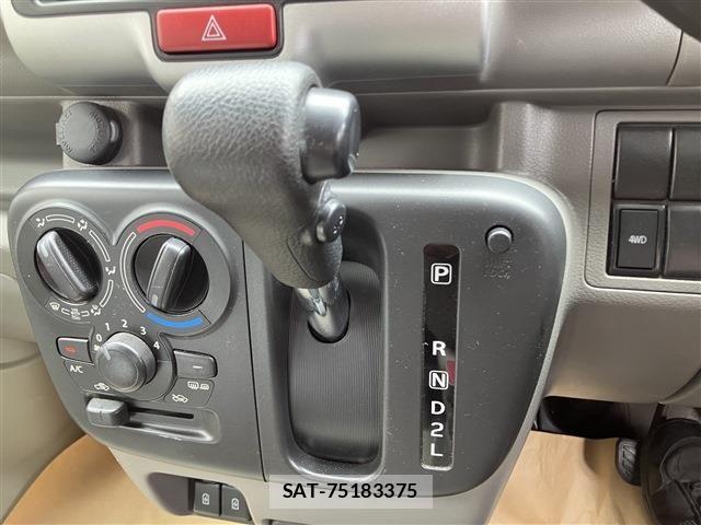 Nissan CLIPPER 2022-01 6642135-12