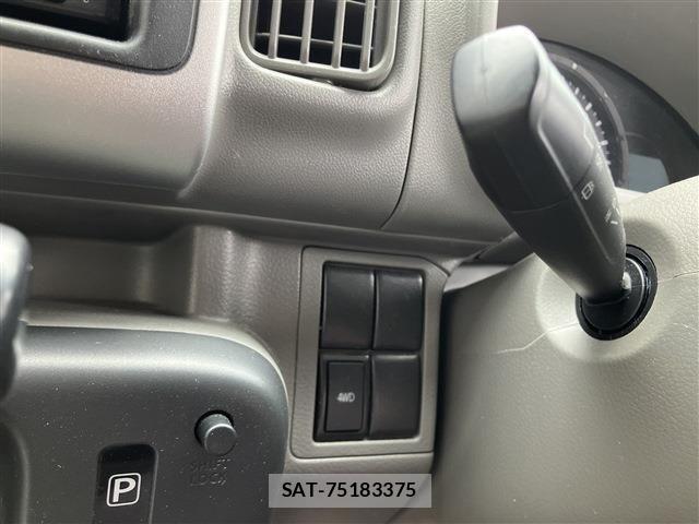 Nissan CLIPPER 2022-01 6642135-19