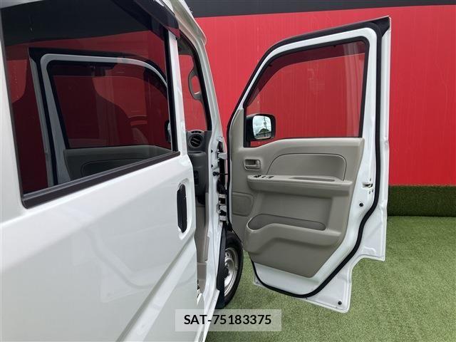 Nissan CLIPPER 2022-01 6642135-24