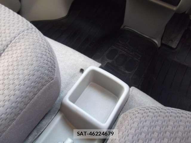 Nissan CLIPPER 2022-08 6910694-15