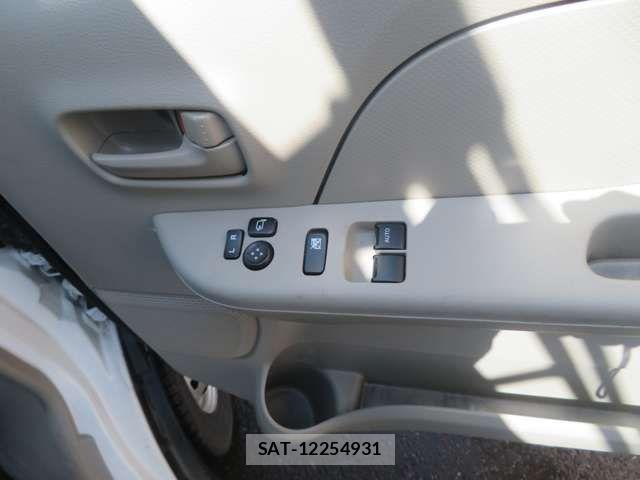 Nissan CLIPPER 2022-02 7021143-12