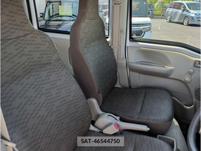 Nissan CLIPPER 2018-01 7021146-17