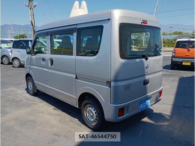 Nissan CLIPPER 2018-01 7021146-5