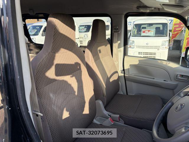 Nissan CLIPPER 2020-10 7060066-25