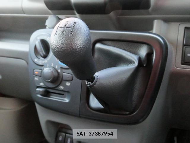 Nissan CLIPPER 2023-07 7251805-24