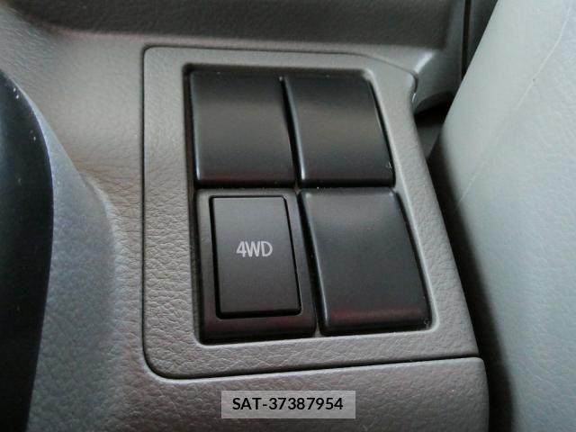 Nissan CLIPPER 2023-07 7251805-25