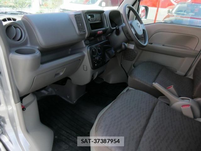 Nissan CLIPPER 2023-07 7251805-28