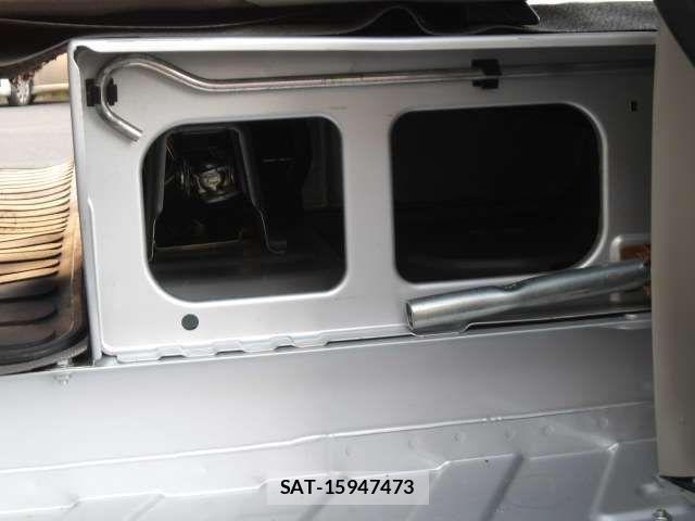 Nissan CLIPPER 2018-04 7618973-17