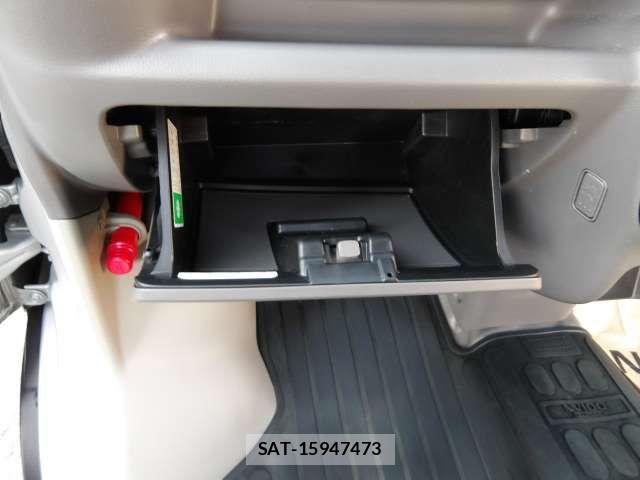 Nissan CLIPPER 2018-04 7618973-18