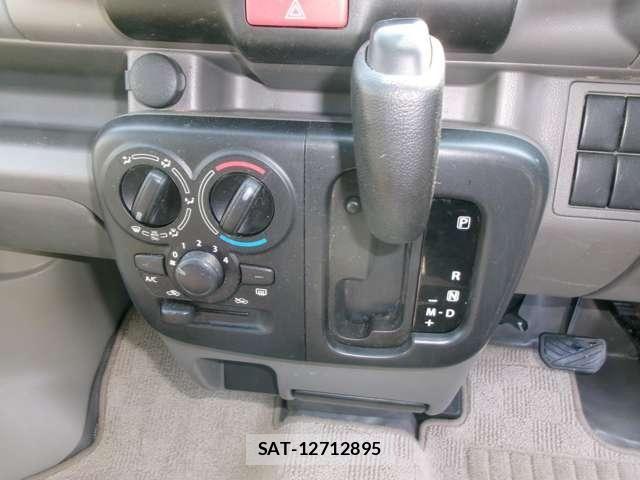 Nissan CLIPPER 2017-01 7726808-10