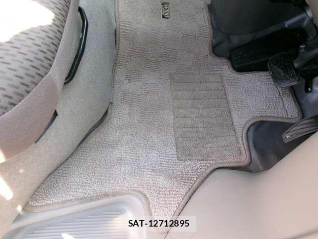 Nissan CLIPPER 2017-01 7726808-27