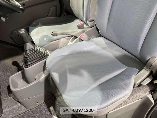 Nissan CLIPPER 2012-06 7726811-13