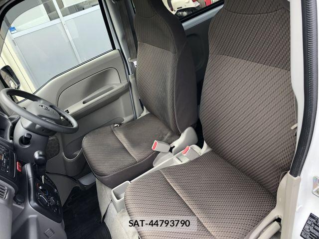Nissan CLIPPER 2020-03 7980426-12