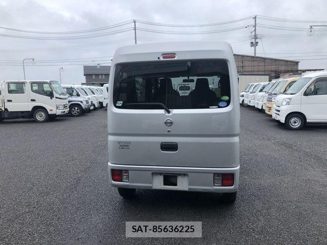 Nissan CLIPPER 2020-06 7980427-5