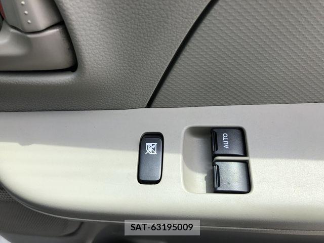 Nissan CLIPPER 2018-04 7980428-26
