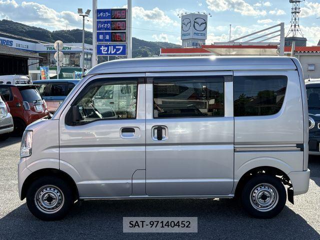 Nissan CLIPPER 2019-05 8037399-7