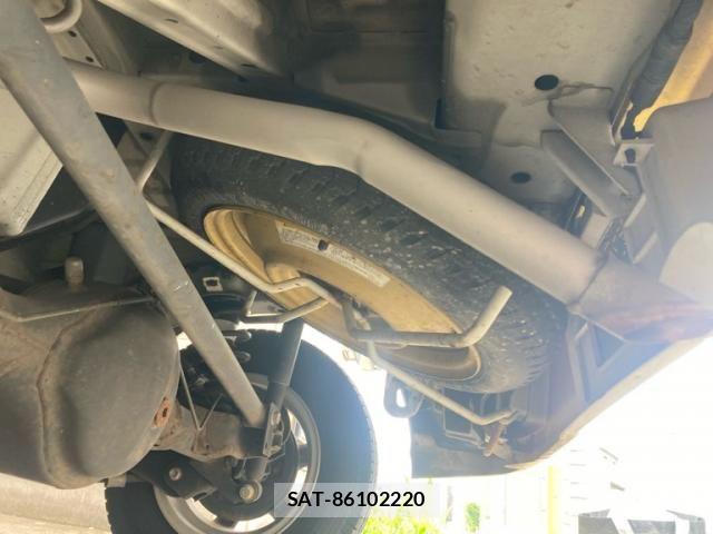Nissan CLIPPER 2015-08 8037400-11
