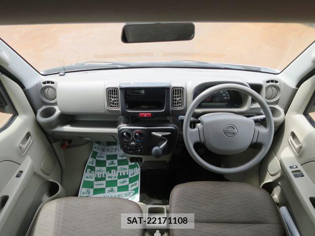 Nissan CLIPPER 2023-07 8100988-10