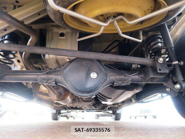 Nissan CLIPPER 2022-03 8100989-23