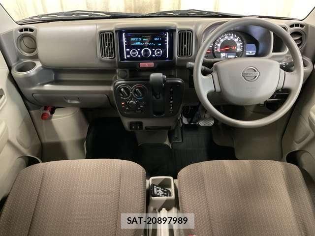 Nissan CLIPPER 2022-12 8131728-5