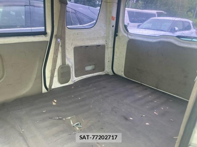 Nissan CLIPPER 2017-10 8146372-15