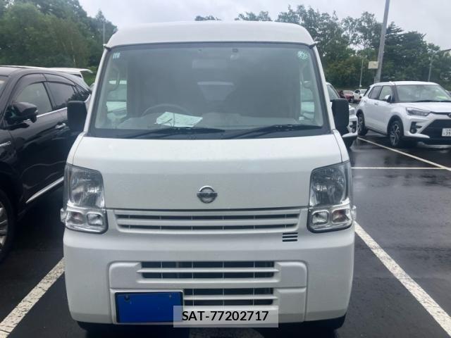Nissan CLIPPER 2017-10 8146372-1