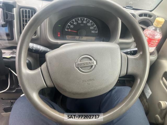 Nissan CLIPPER 2017-10 8146372-19