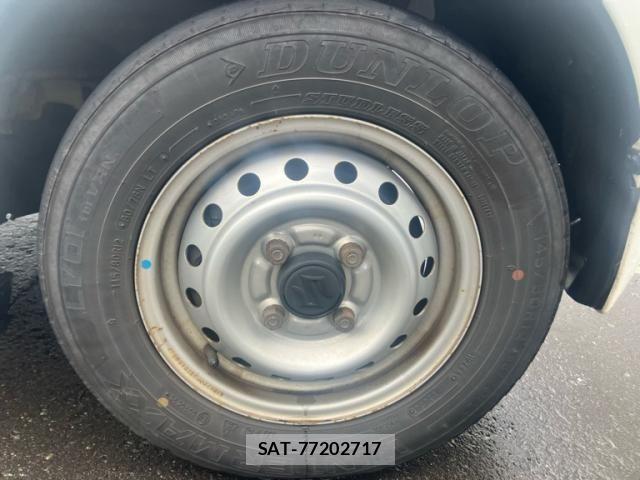 Nissan CLIPPER 2017-10 8146372-5