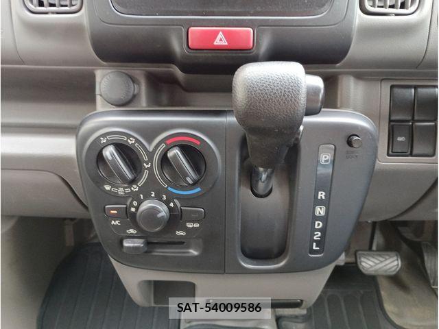 Nissan CLIPPER 2021-07 8209339-14