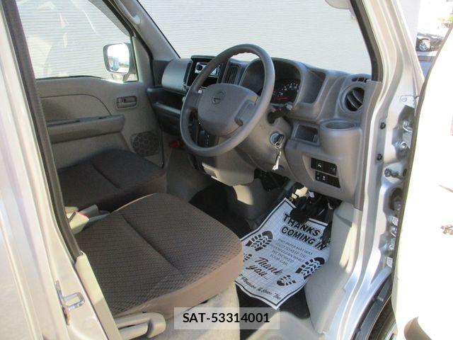 Nissan CLIPPER 2021-11 8209341-15