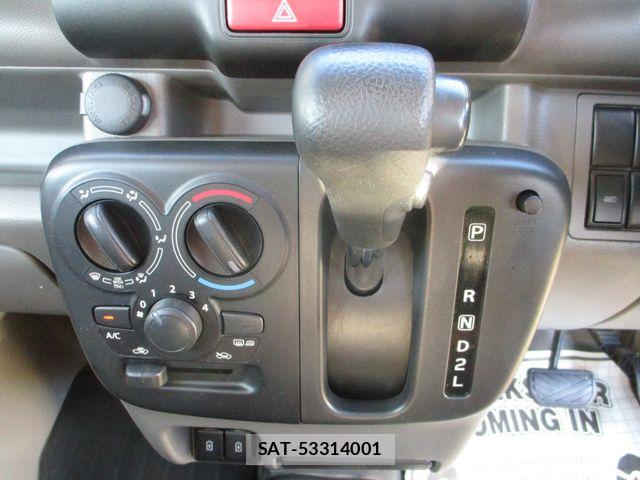 Nissan CLIPPER 2021-11 8209341-6