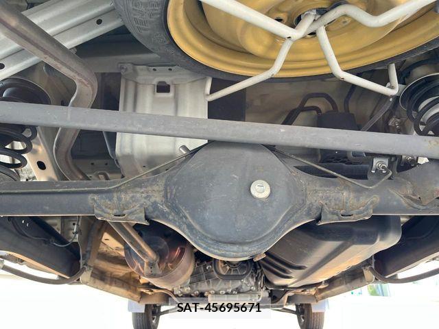 Nissan CLIPPER 2019-09 8209338-18