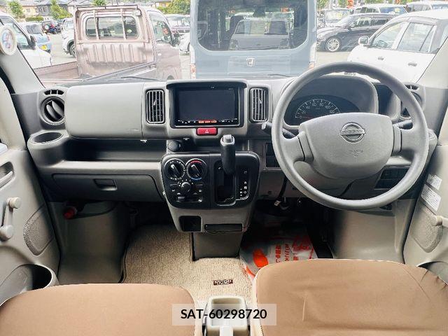 Nissan CLIPPER 2018-02 8209340-3