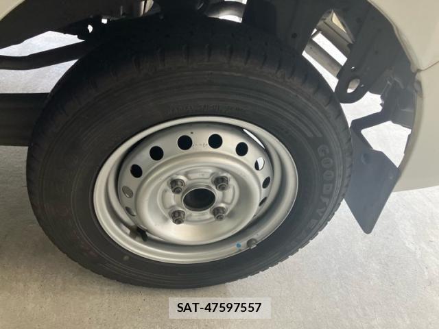 Nissan CLIPPER 2015-10 8231161-10