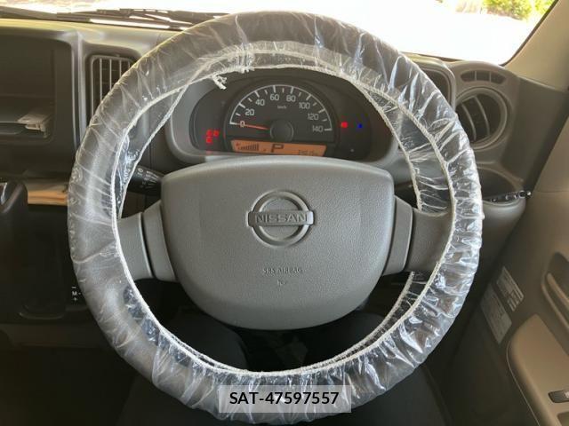 Nissan CLIPPER 2015-10 8231161-16