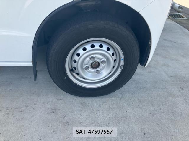 Nissan CLIPPER 2015-10 8231161-8