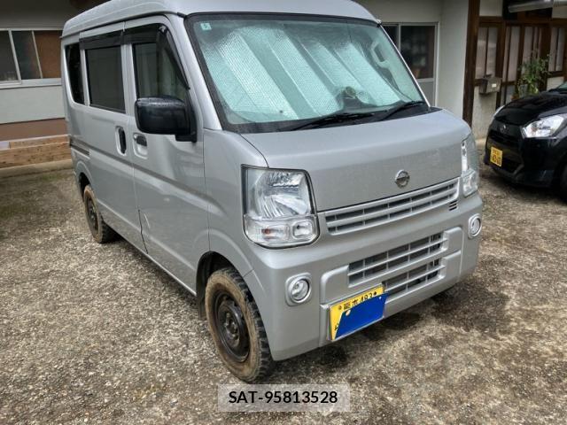 Nissan CLIPPER 2021-05 8355276-3