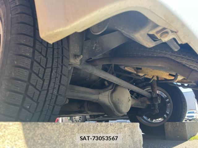 Nissan CLIPPER 2014-10 8414145-11