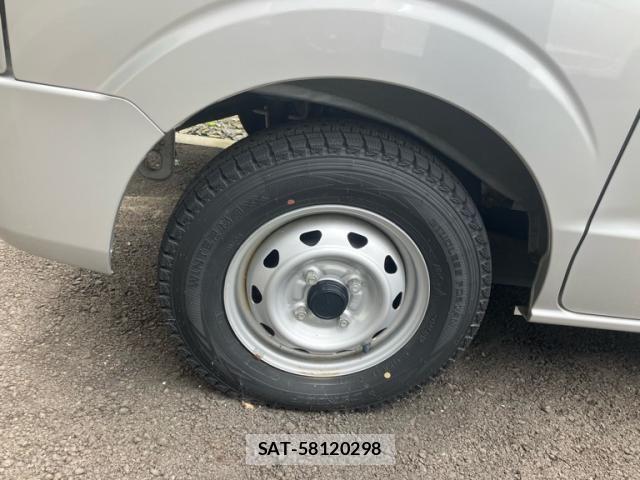 Nissan CLIPPER 2020-08 8438660-10
