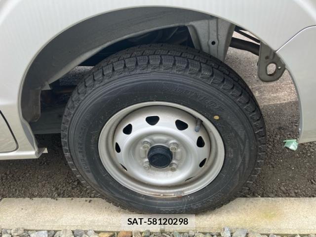 Nissan CLIPPER 2020-08 8438660-11