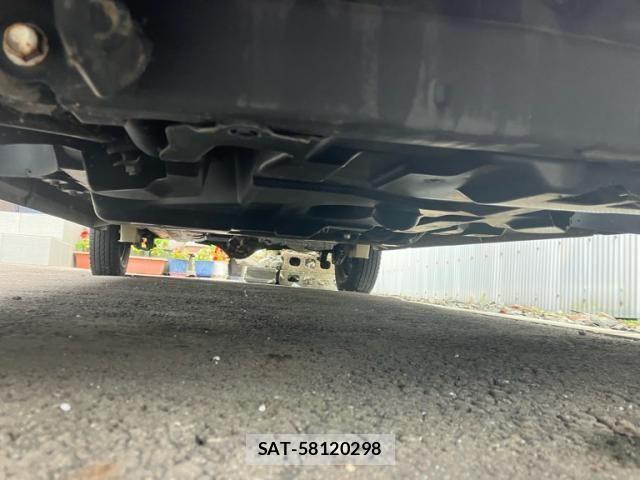 Nissan CLIPPER 2020-08 8438660-13