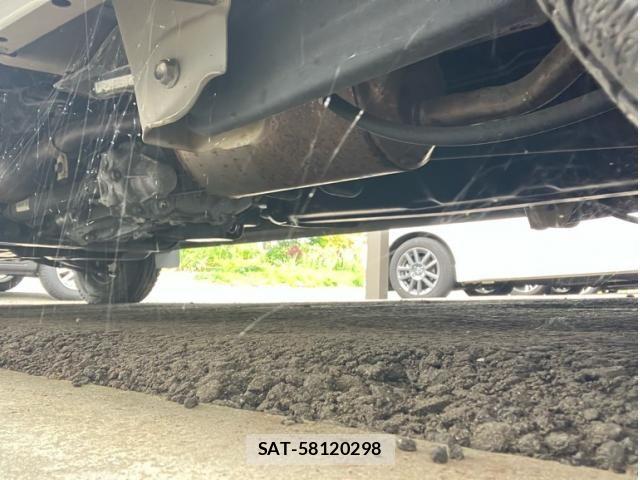 Nissan CLIPPER 2020-08 8438660-15