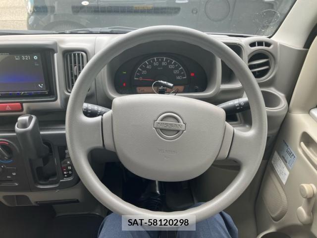 Nissan CLIPPER 2020-08 8438660-16