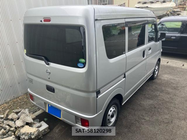 Nissan CLIPPER 2020-08 8438660-3