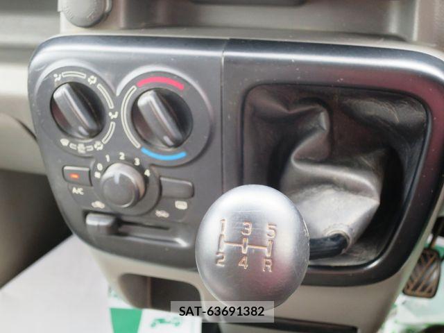 Nissan CLIPPER 2020-07 8526398-14