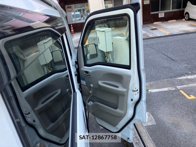 Nissan CLIPPER 2018-09 8563066-12