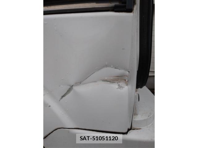 Nissan CLIPPER 2019-03 8660819-12